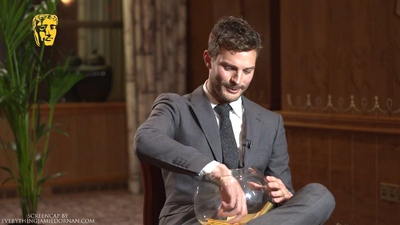 60_Seconds_with____Jamie_Dornan_mp40059.jpg