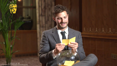 60_Seconds_with____Jamie_Dornan_mp40101.jpg