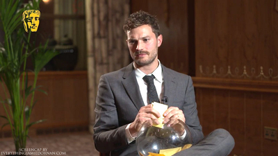 60_Seconds_with____Jamie_Dornan_mp40213.jpg