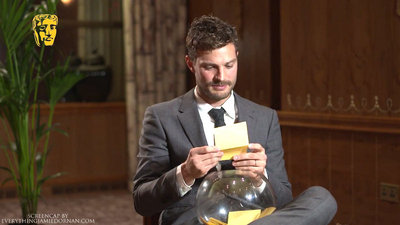 60_Seconds_with____Jamie_Dornan_mp40320.jpg