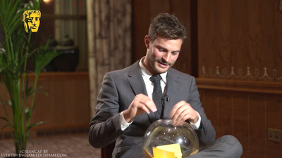 60_Seconds_with____Jamie_Dornan_mp40531.jpg