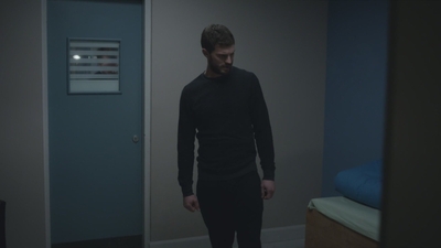 THEFALL_03x04_2813529~0.jpg