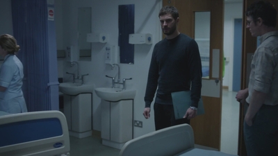 THEFALL_03x04_282429~0.jpg