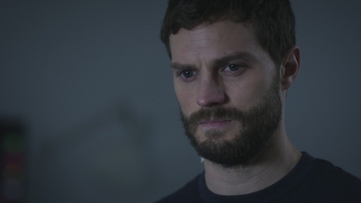 THEFALL_03x04_283429~0.jpg