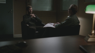 thefall_03x05_2841029.jpg