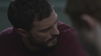 thefall_s03e06_2847629.jpg