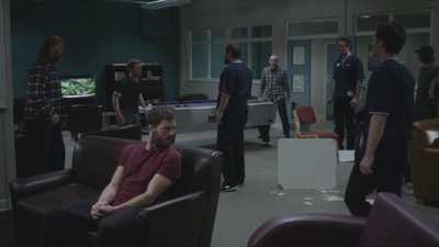 thefall_s03e06_2850229.jpg