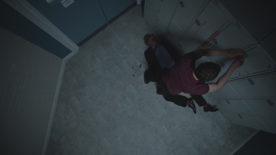 thefall_s03e06_2853229.jpg