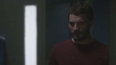 thefall_s03e06_2860329.jpg