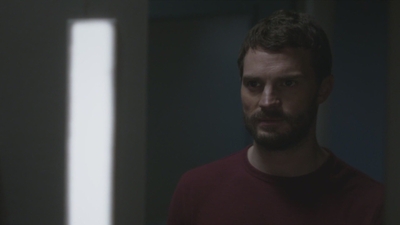 thefall_s03e06_2860629.jpg