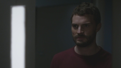 thefall_s03e06_2860729.jpg